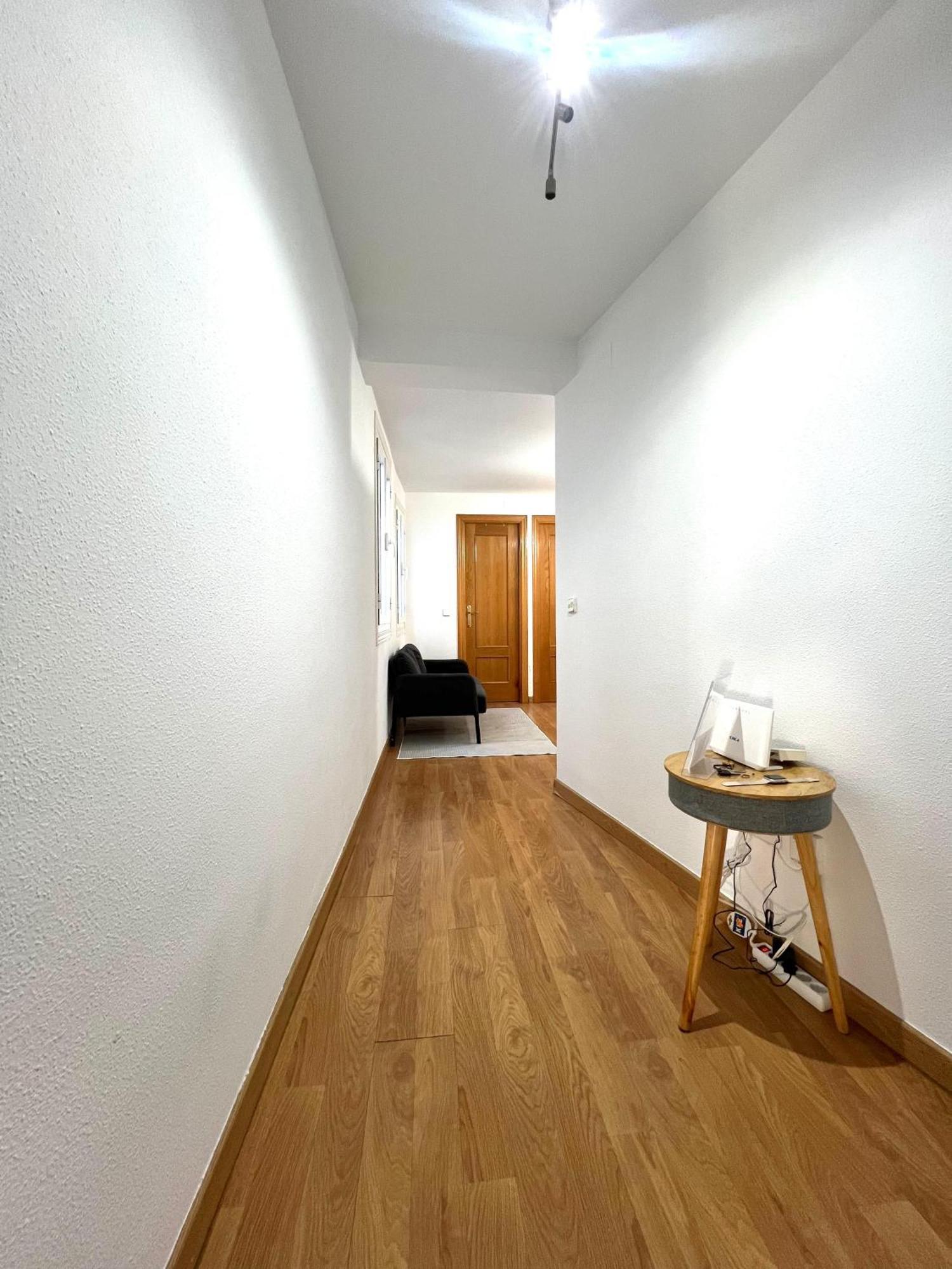 Habitacion Fuencarral Centro Madrid Hotel Luaran gambar